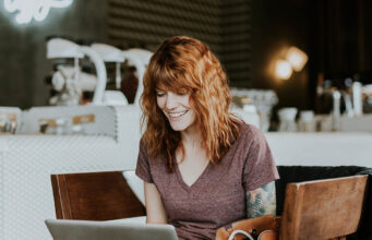 Audio Tour App Detour Steers You Away from the Typical Tourist Traps