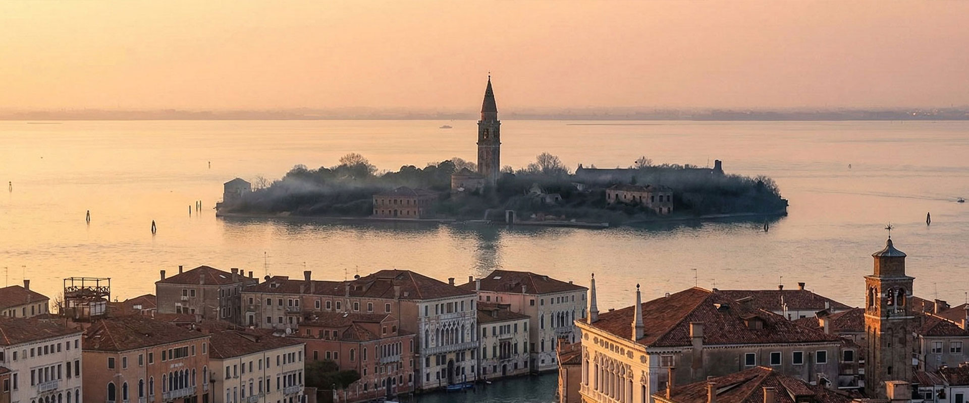 เกาะโปเวกเลีย อิตาลี